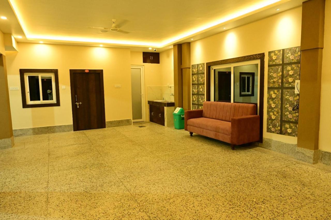 Chanduka Palace Puri Exterior foto